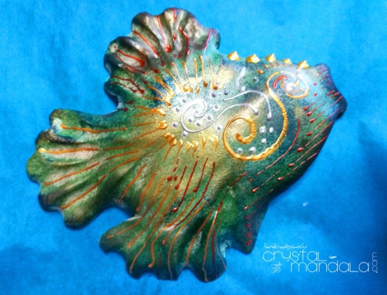 Pesce dipinto a mano, ippocampo realizzato a mano - Crystal-mandala. Pesci scolpiti a mano. Decorazioni in resina, sculture fatte a mano. Dipinte a mano.