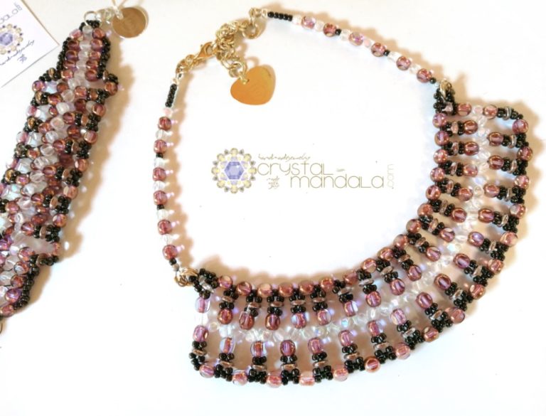 fine handmade jewelry, beaded necklace, Ciondolo cristalli, Beading Pendant, bead embroidery - by #machegioia® - #crystal-mandala.com gioielli fatti a mano, gioielli con cristalli, Enchanted collection, gioielli in tessitura, gioielli su commissione