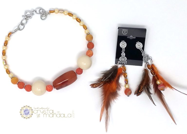 fine handmade jewelry, beaded necklace, Ciondolo cristalli, Beading Pendant, bead embroidery - by #machegioia® - #crystal-mandala.com gioielli fatti a mano, gioielli con cristalli, Enchanted collection, gioielli in tessitura, gioielli su commissione
