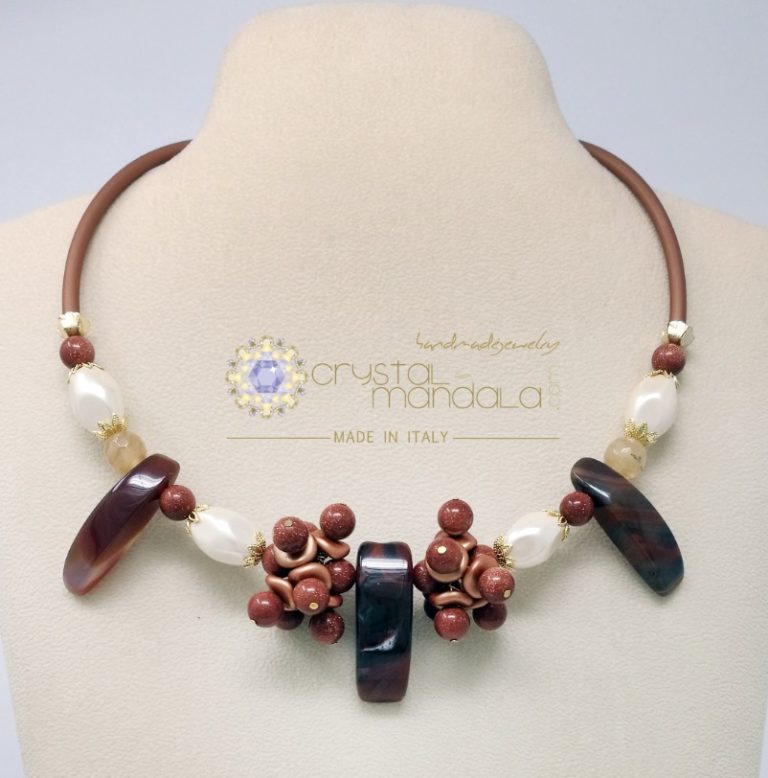 Gioielli Crystal-Mandala, #CrystalMandala_gioielli, Crystal Mandala Gioielli, fine handmade jewelry, beaded necklace, Ciondolo cristalli, Beading Pendant, bead embroidery - by #machegioia® - #crystal-mandala.com gioielli fatti a mano, gioielli con cristalli, Enchanted collection, gioielli in tessitura, gioielli su commissione